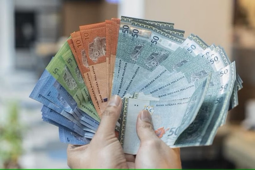 Đồng Ringgit suy yếu, Malaysia khẳng định không neo giá tiền tệ